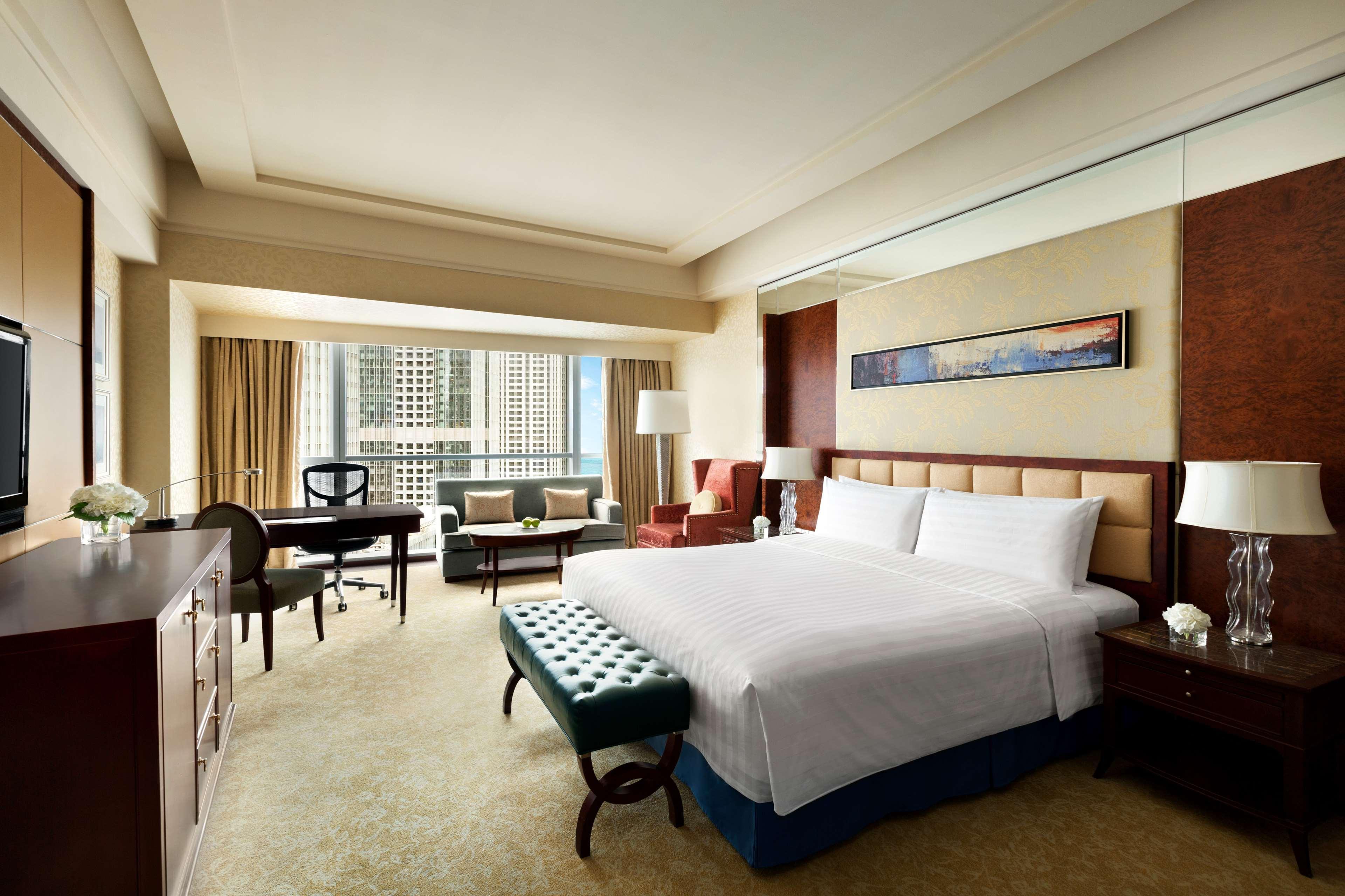 Shangri-La Qingdao - May Fourth Square Екстер'єр фото