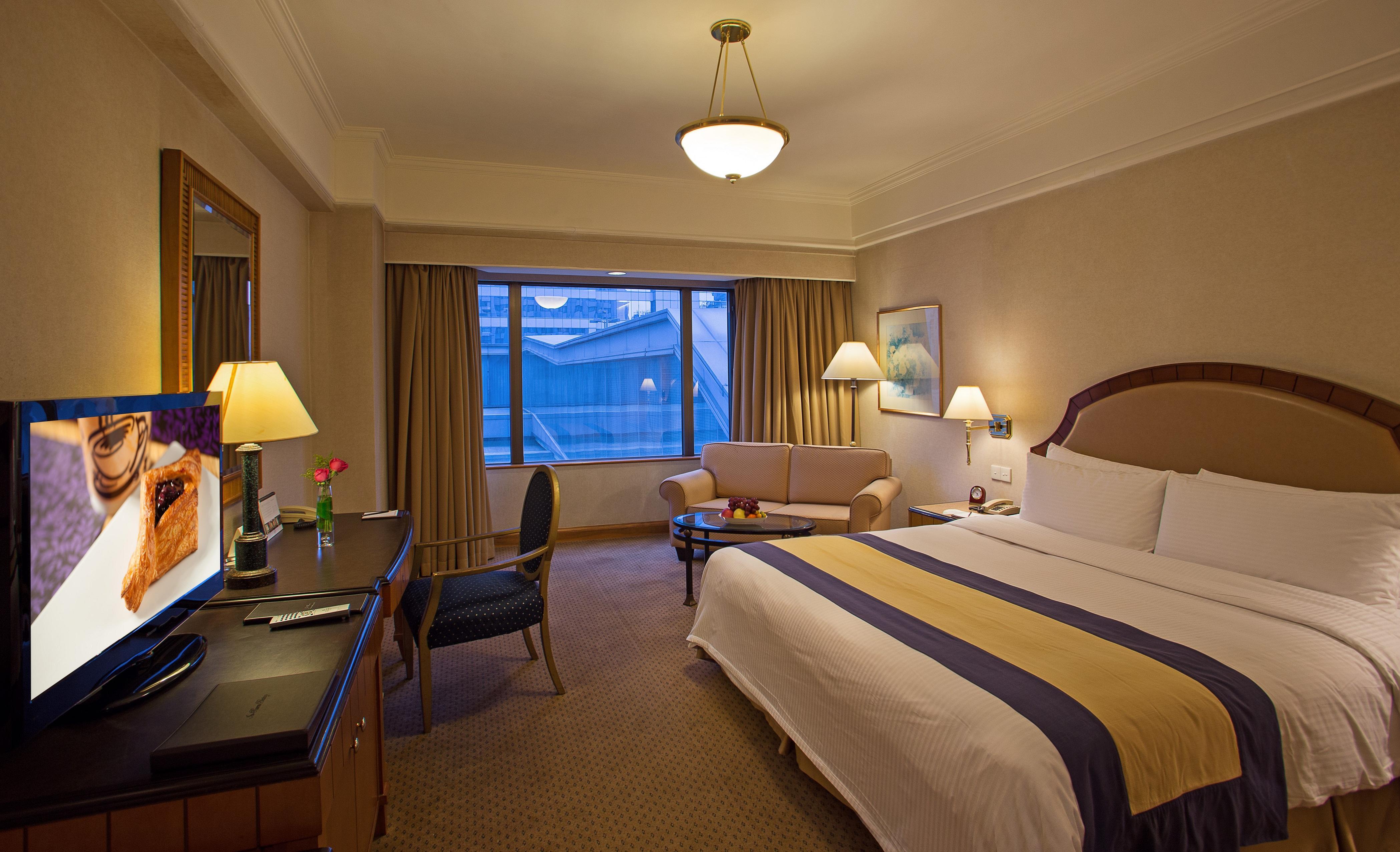 Shangri-La Qingdao - May Fourth Square Екстер'єр фото