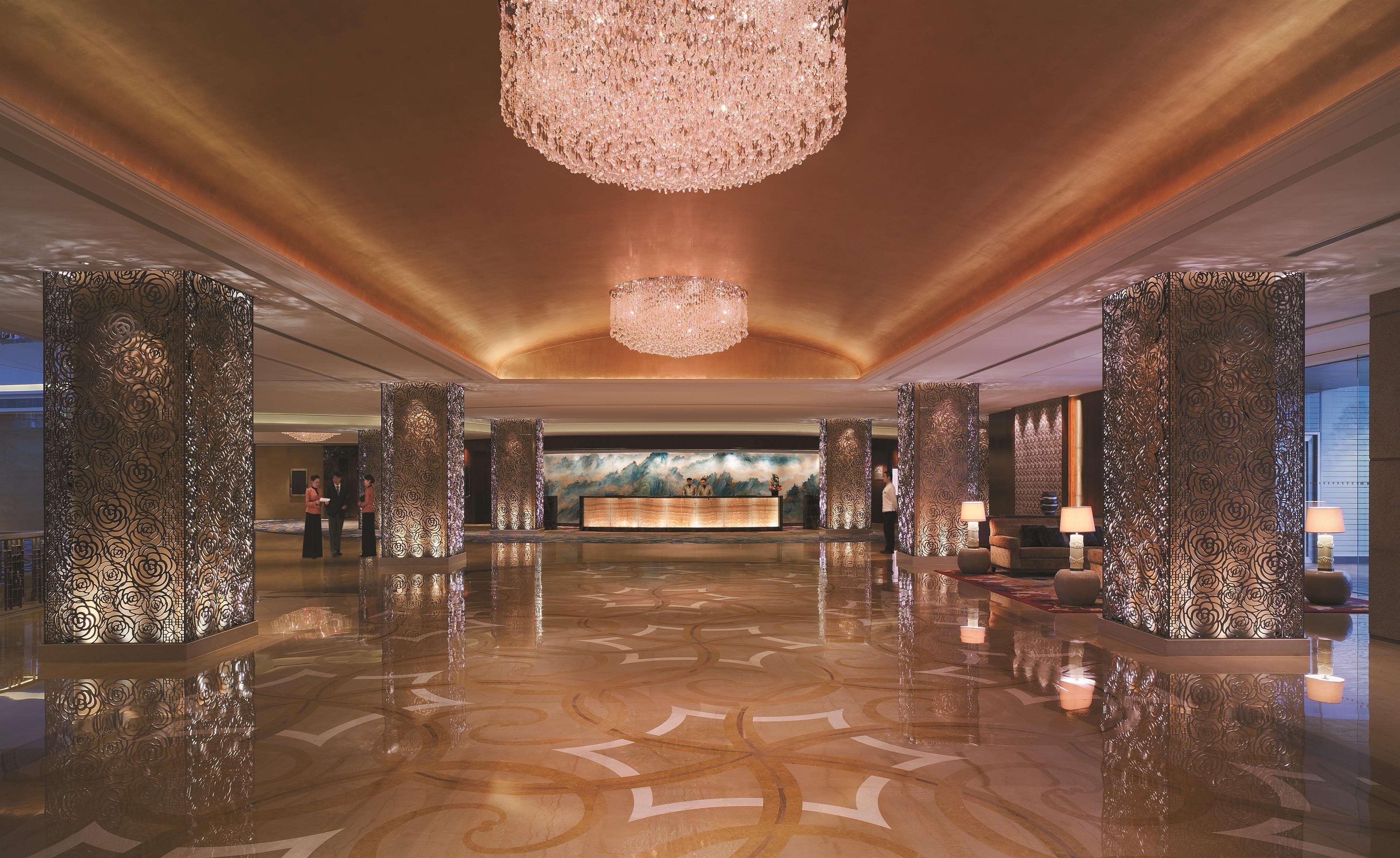 Shangri-La Qingdao - May Fourth Square Екстер'єр фото