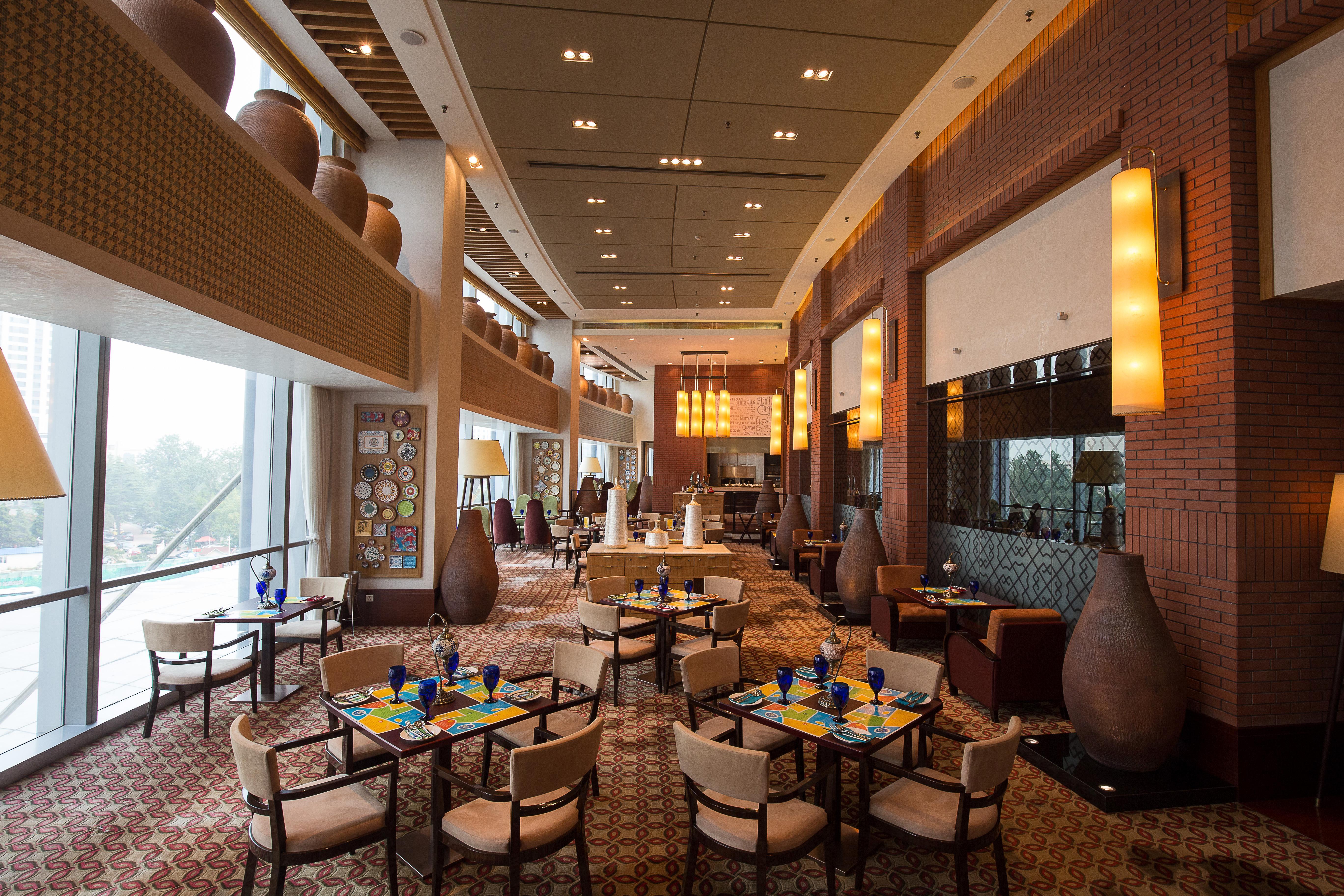 Shangri-La Qingdao - May Fourth Square Екстер'єр фото